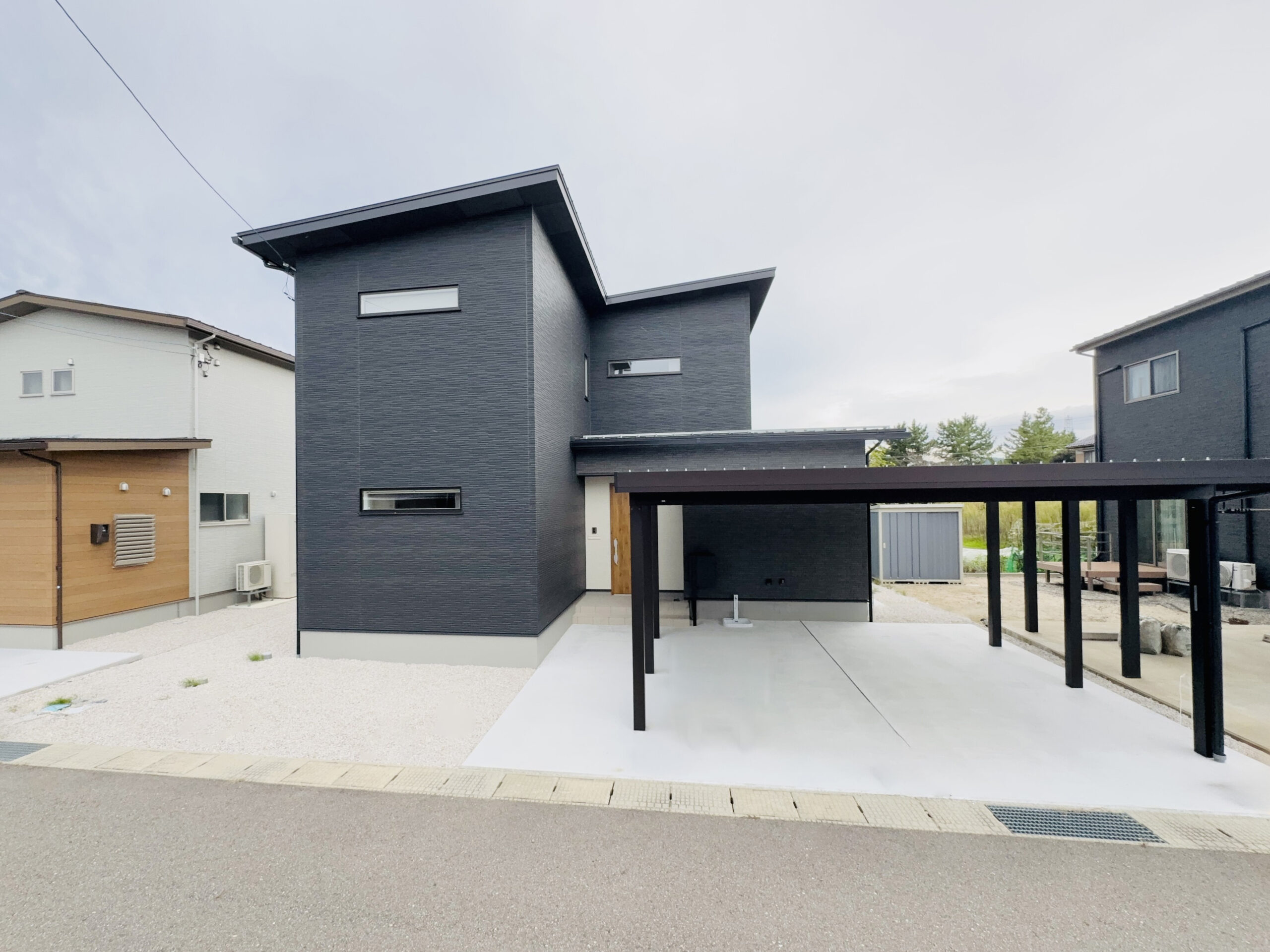 建物本体価格（税別）